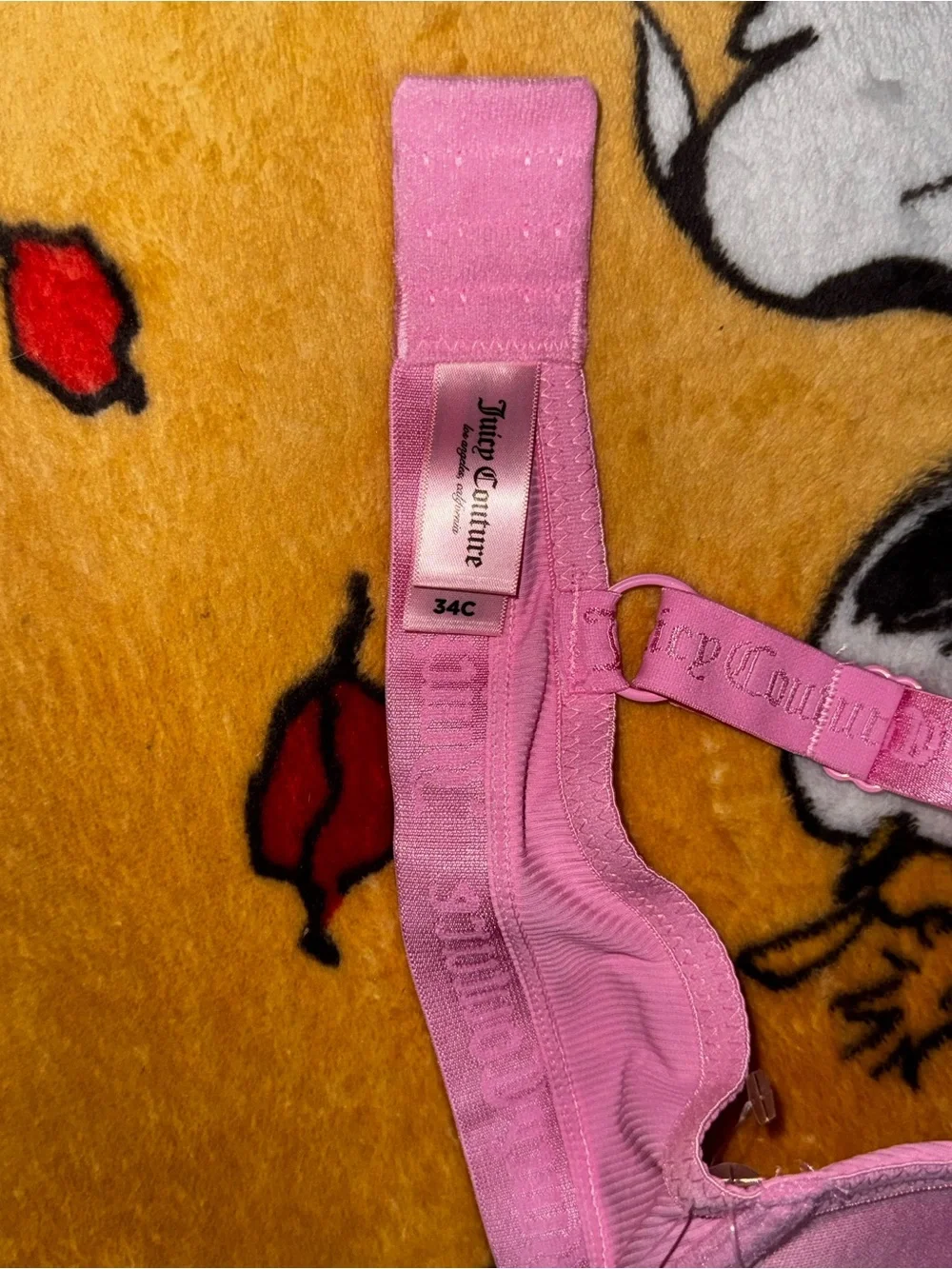 Juicy Couture Pink Seamless Molded T-Shirt Bra with Logo Straps